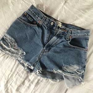 Vintage Levi Cut Off Shorts